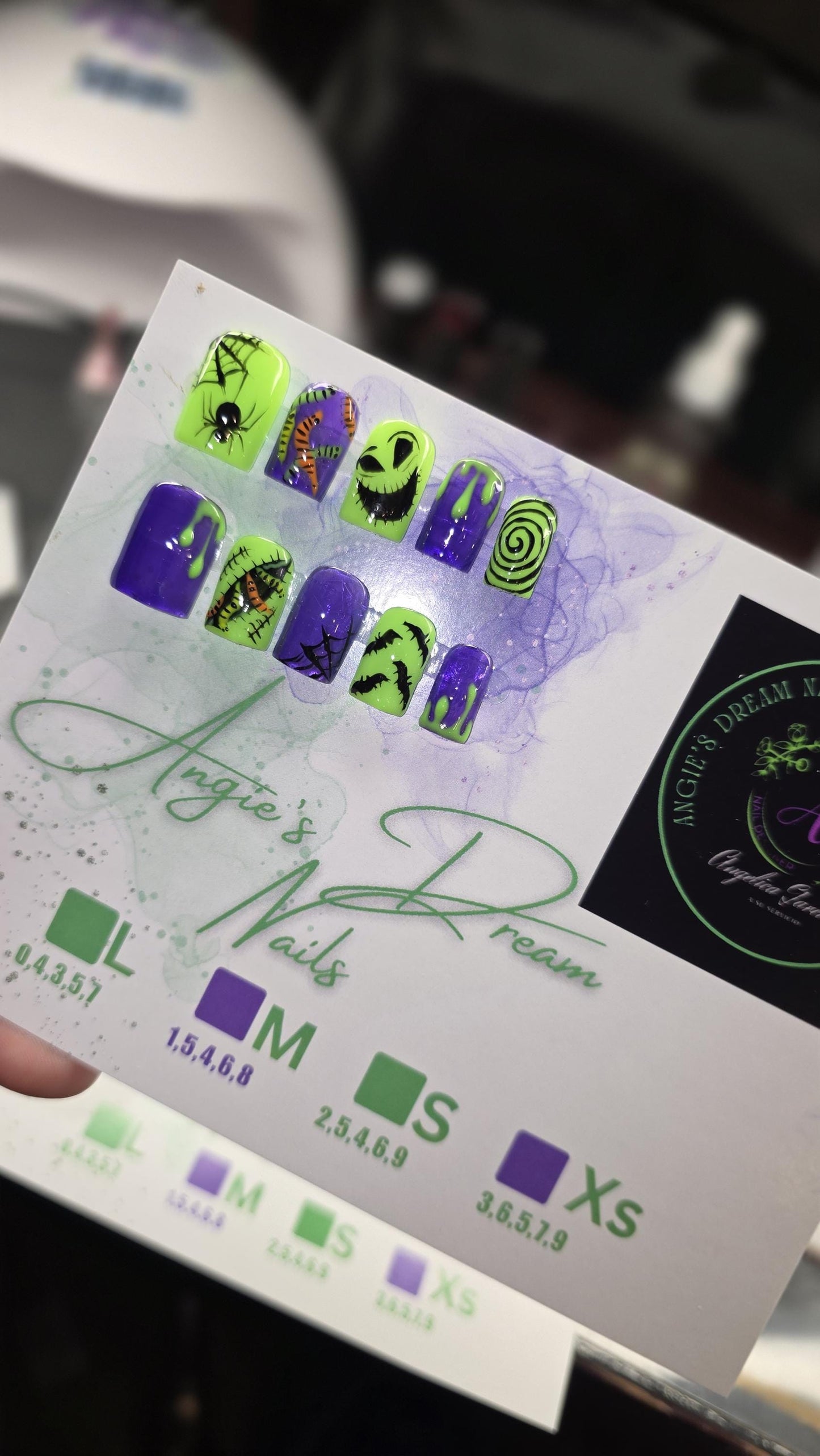 Halloween glow in the dark press on nails xshort squared