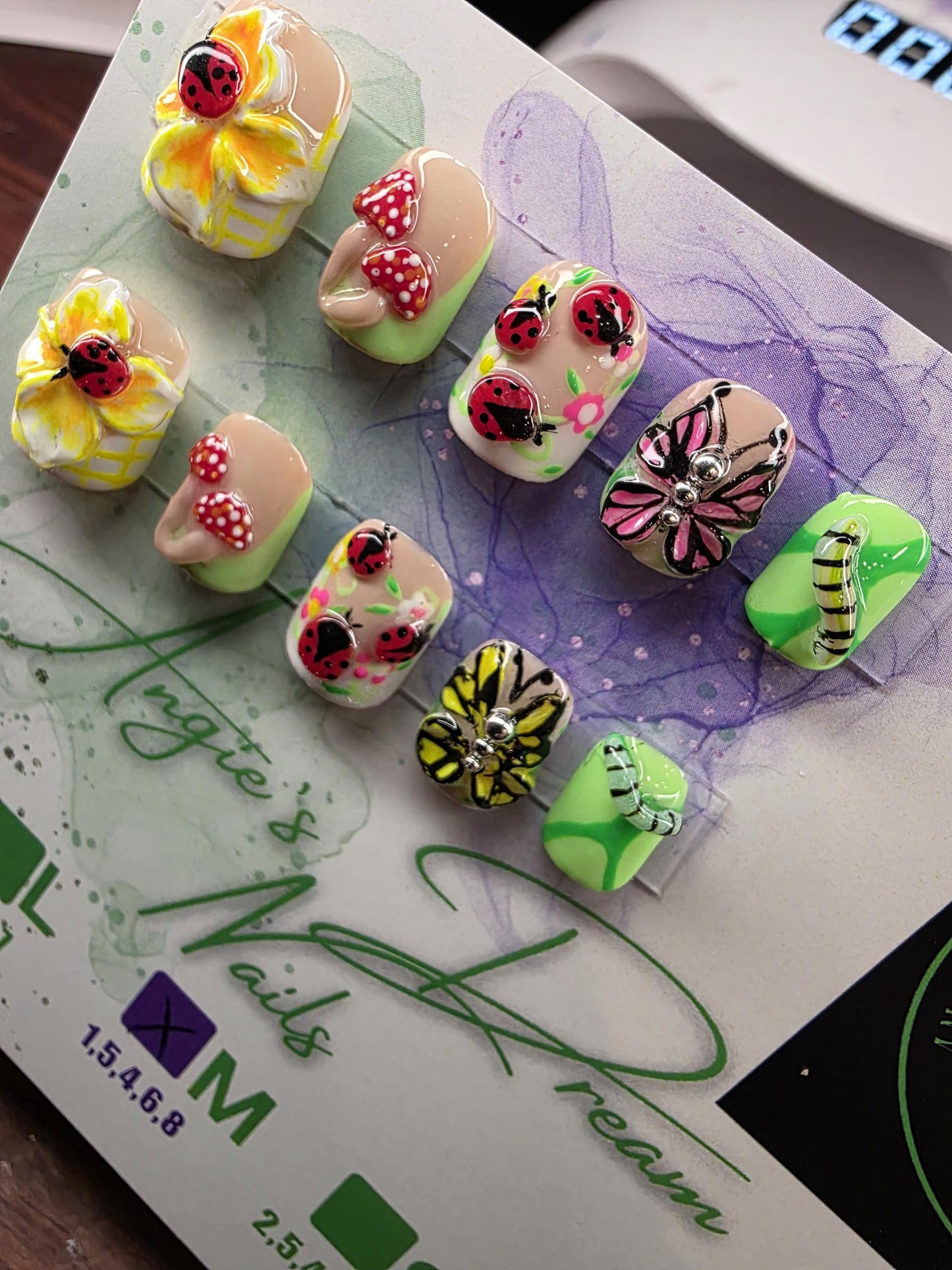 Garden party a set bursting with. Nature's cutest details!