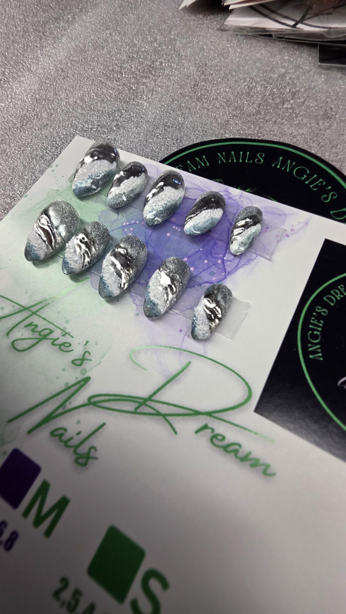 Metalic waves ]oceanvibes]press on nails]sea]chrome nails