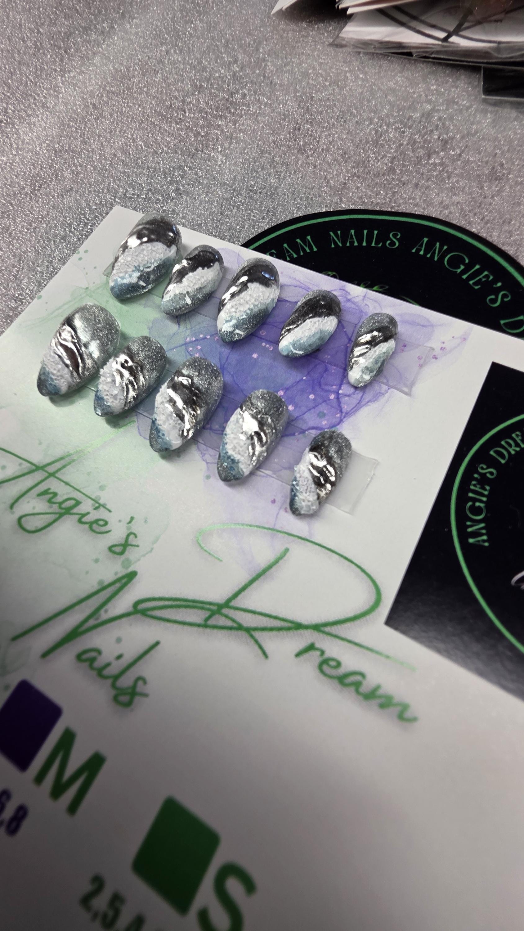 Metalic waves ]oceanvibes]press on nails]sea]chrome nails