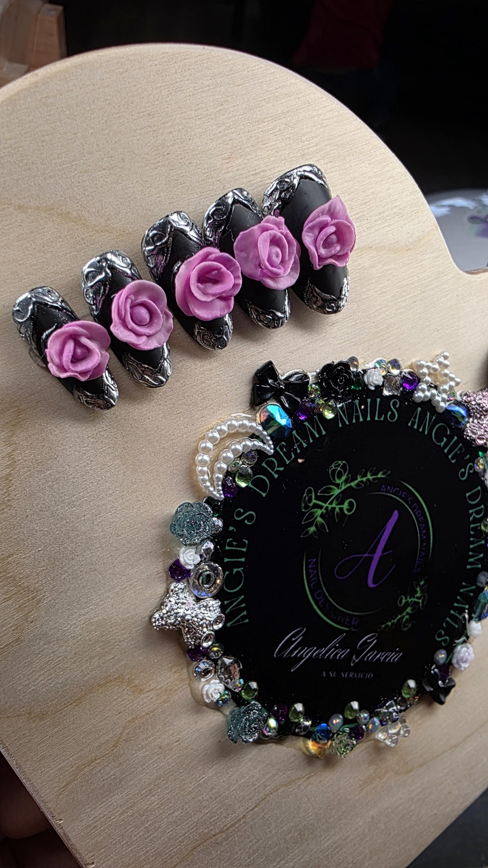 Matte black press on nails [ 3DRoses]metalic details