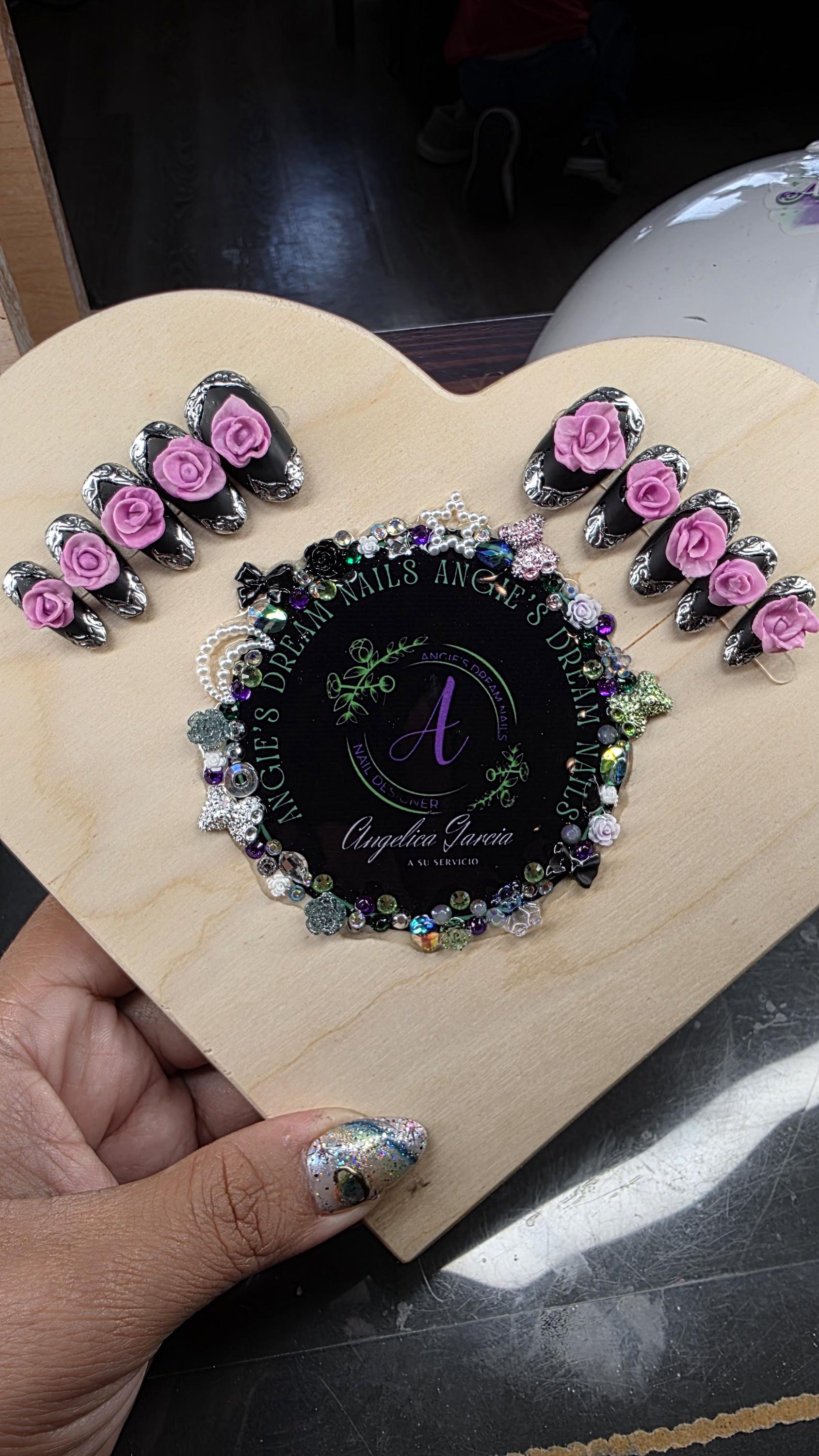 Matte black press on nails [ 3DRoses]metalic details