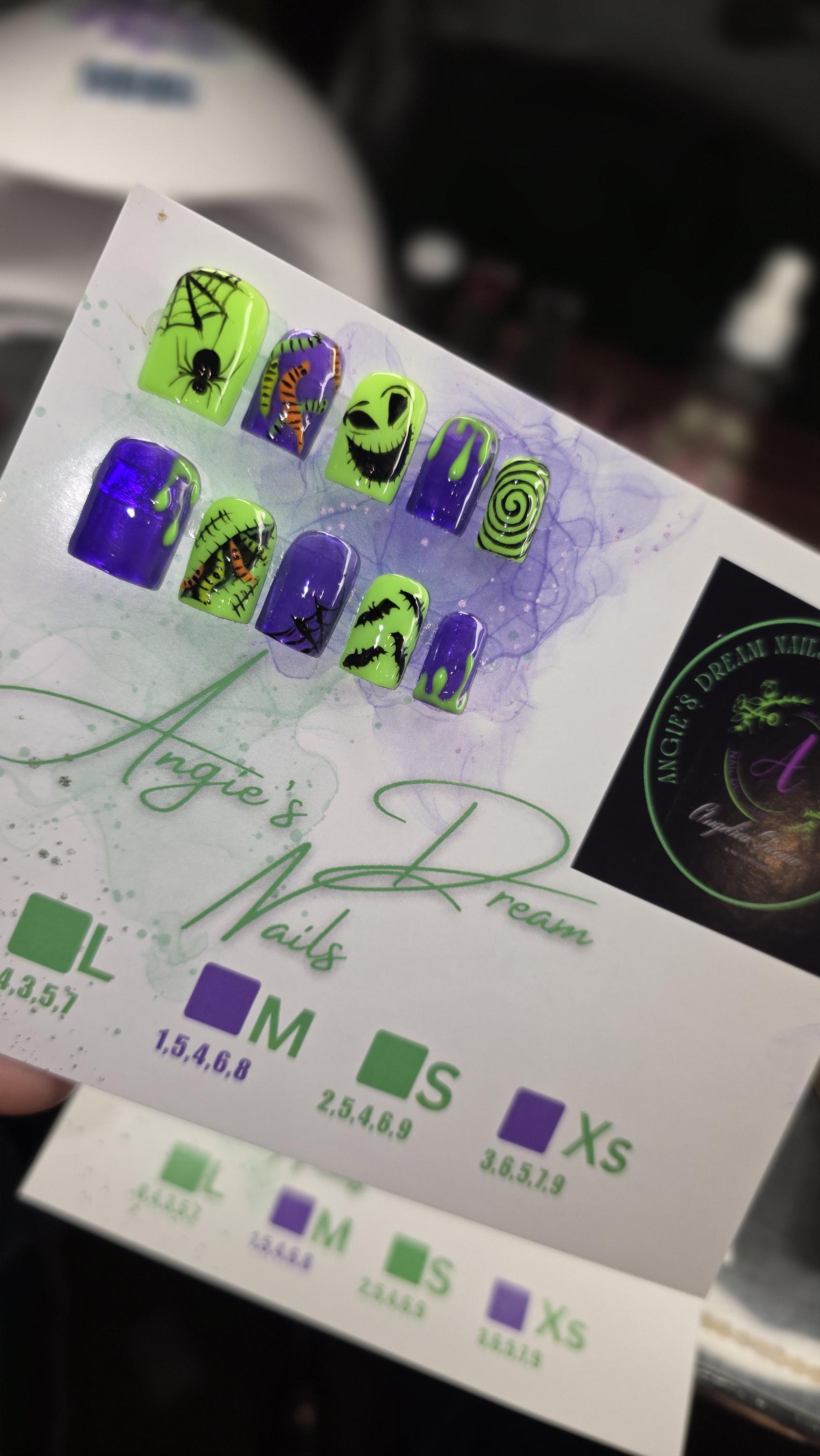 Halloween glow in the dark press on nails xshort squared