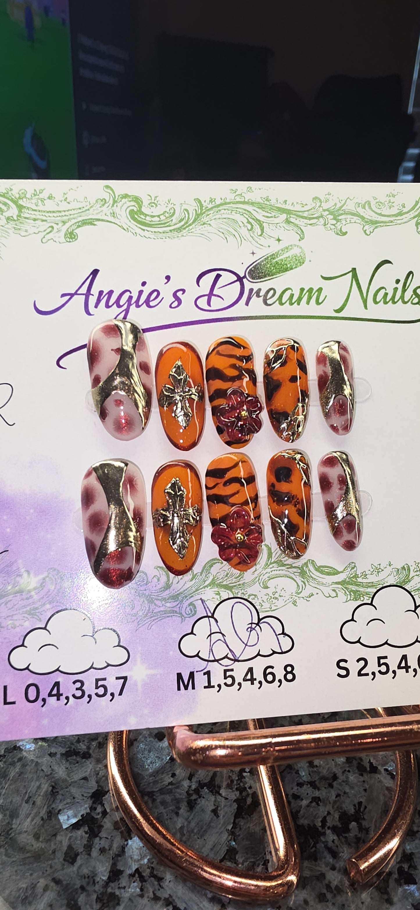 Wild Magesty-luxury hand painted press ons
